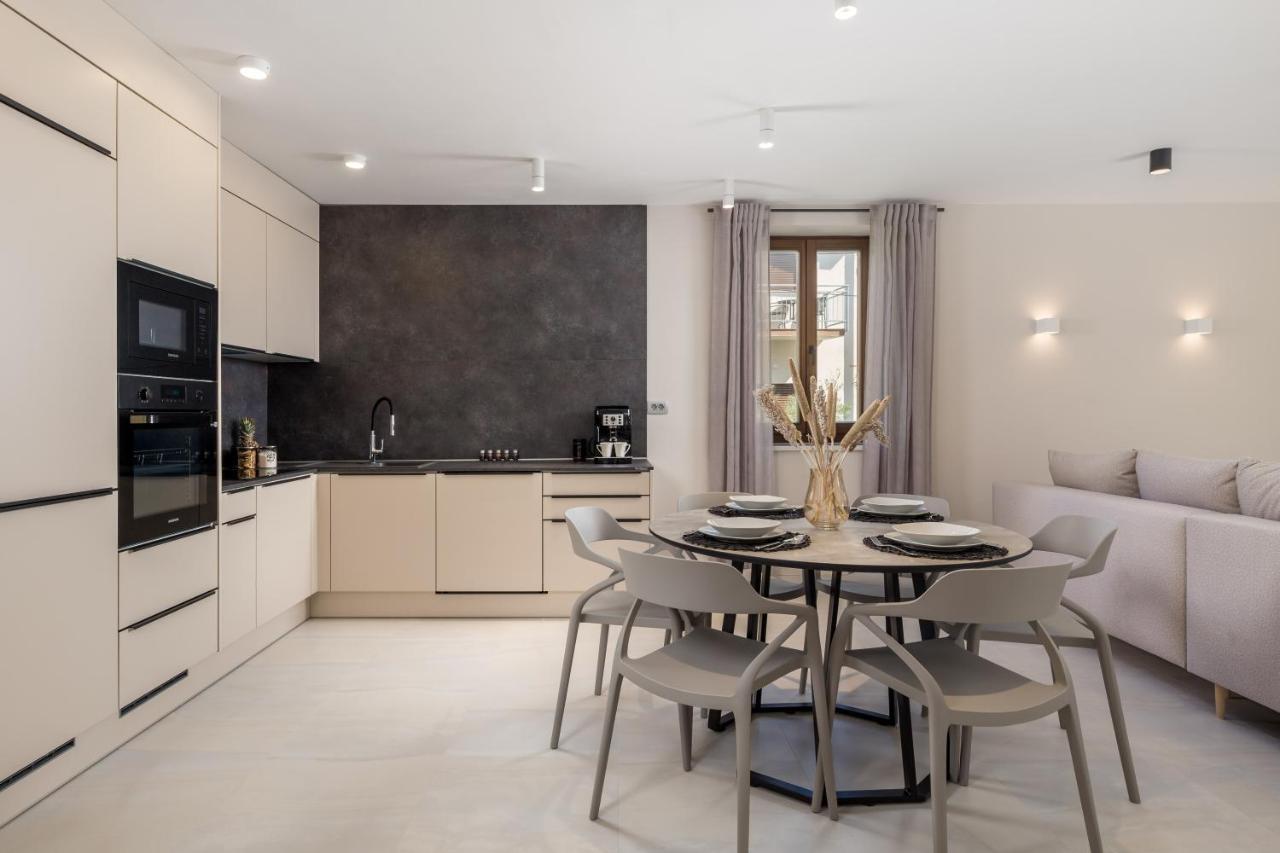 Apartmani Dogas Crikvenica Buitenkant foto