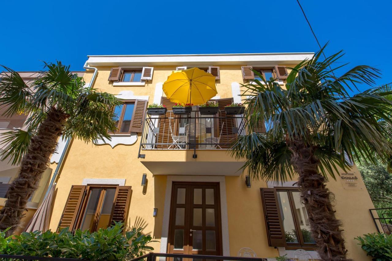 Apartmani Dogas Crikvenica Buitenkant foto