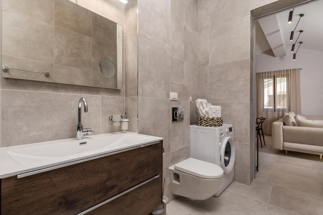 Apartmani Dogas Crikvenica Buitenkant foto