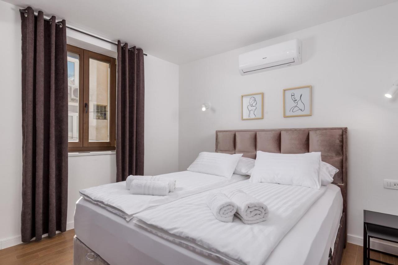 Apartmani Dogas Crikvenica Buitenkant foto